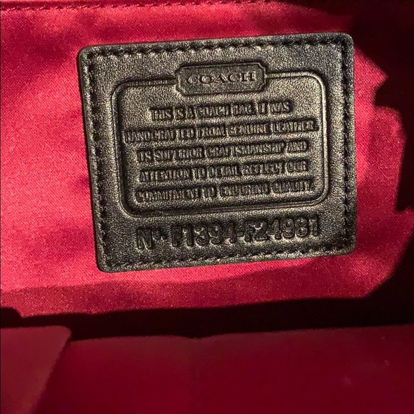 Women’s Genuine Leather Coach Handbag - Black/Red - Picture 7 of 9